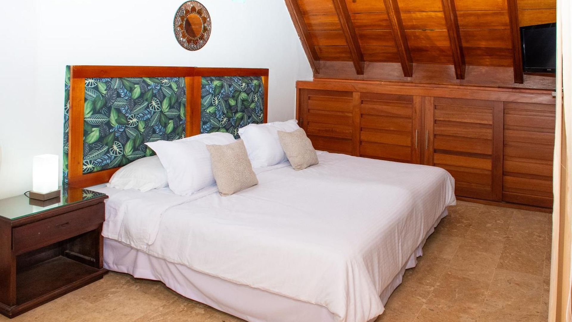 Luxury 5 Bedroom House In The Old Villa Cartagena