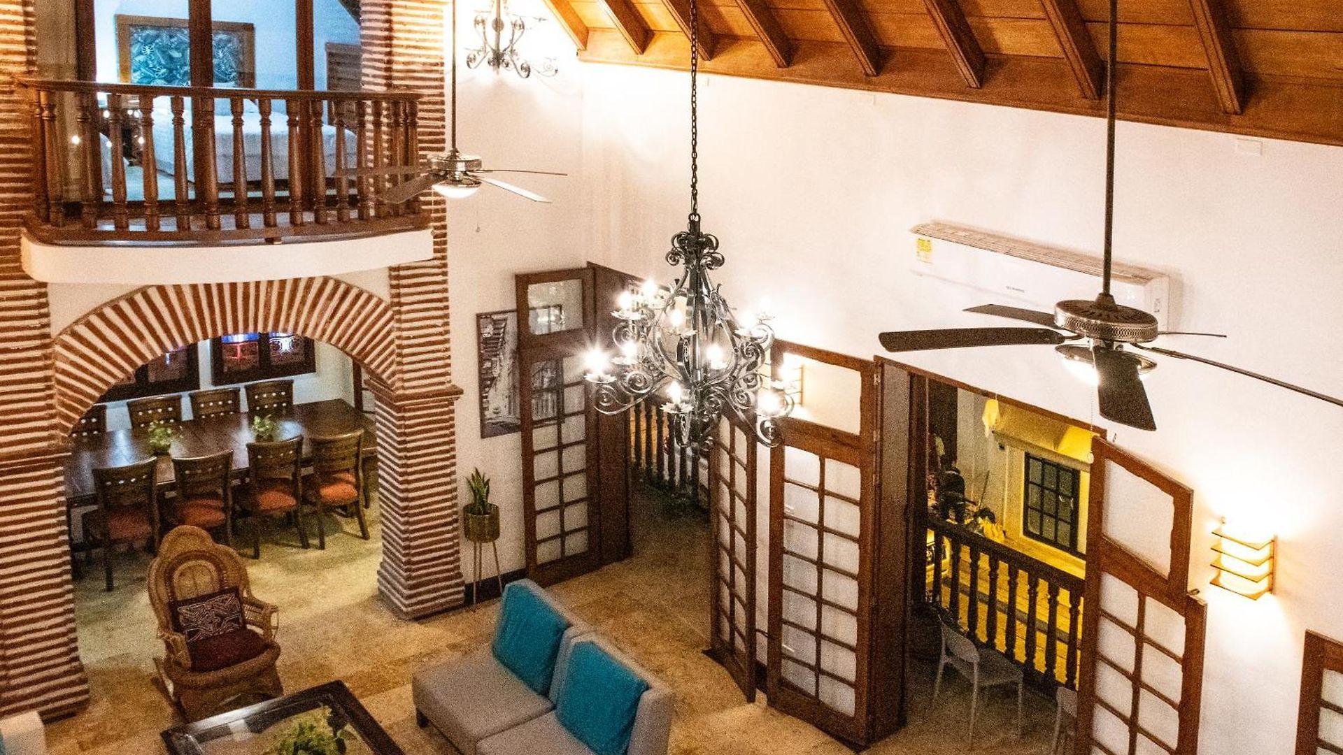 Luxury 5 Bedroom House In The Old Villa Cartagena