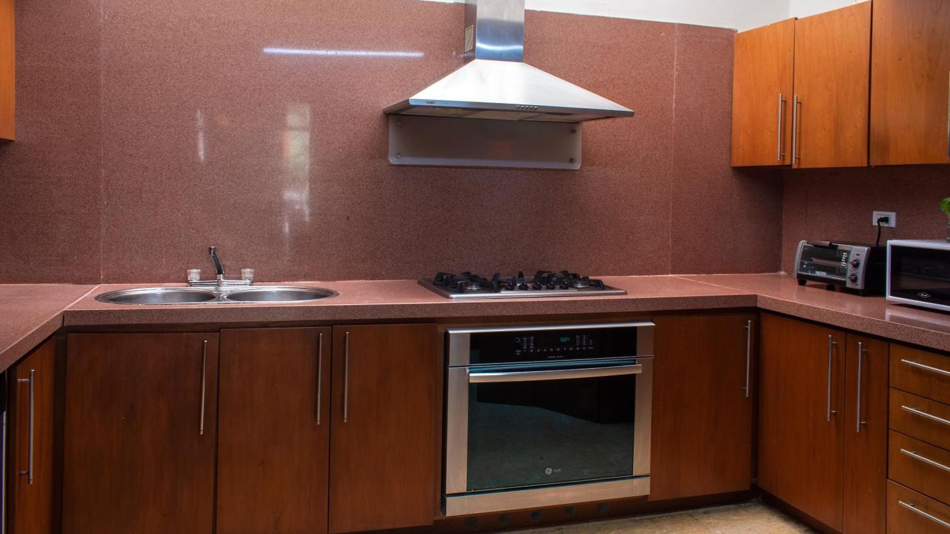 Luxury 5 Bedroom House In The Old Cartagena