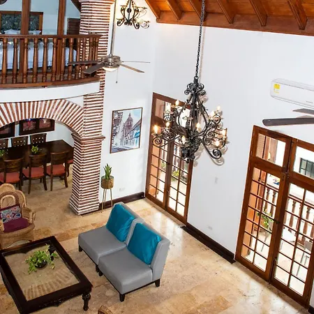 Villa Luxury 5 Bedroom House In The Old *
