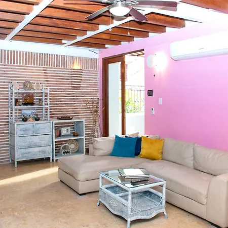 Villa Luxury 5 Bedroom House In The Old