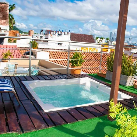 Villa Luxury 5 Bedroom House In The Old Cartagena