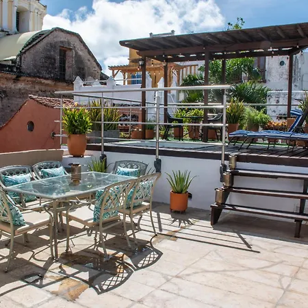 Luxury 5 Bedroom House In The Old Villa