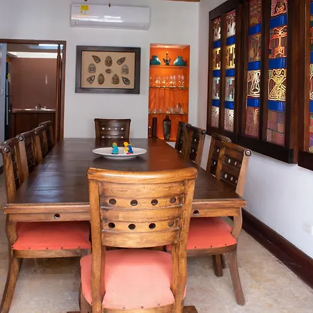 Luxury 5 Bedroom House In The Old * Cartagena